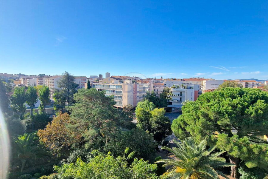 Appartement à vendre à Saint-raphaël