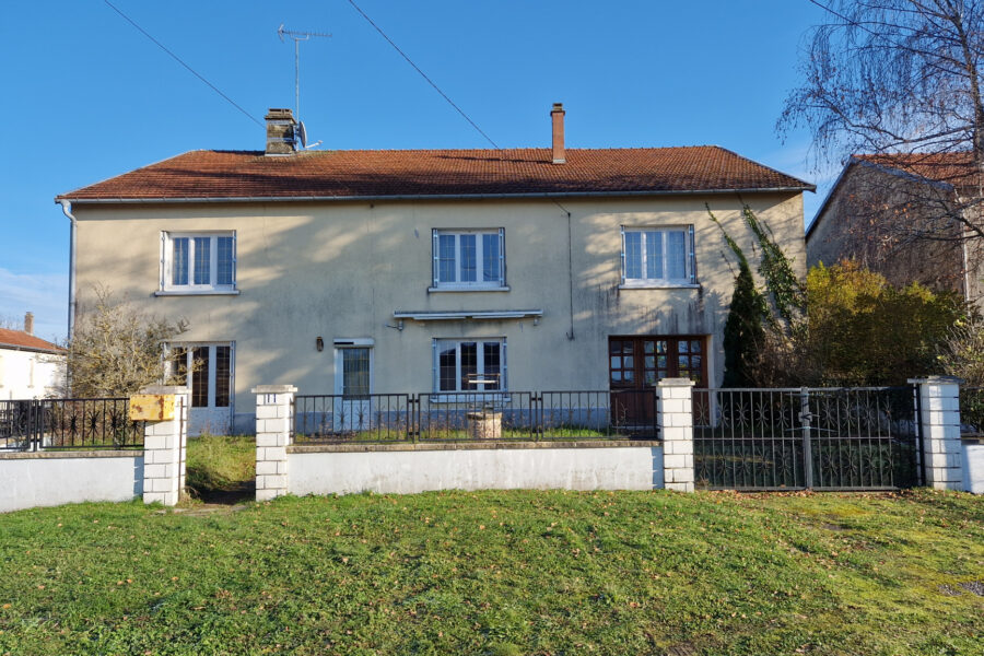 Maison à vendre à Bourbonne-les-bains
