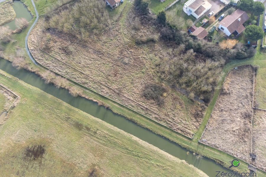 Terrain à vendre à Champagné-les-marais