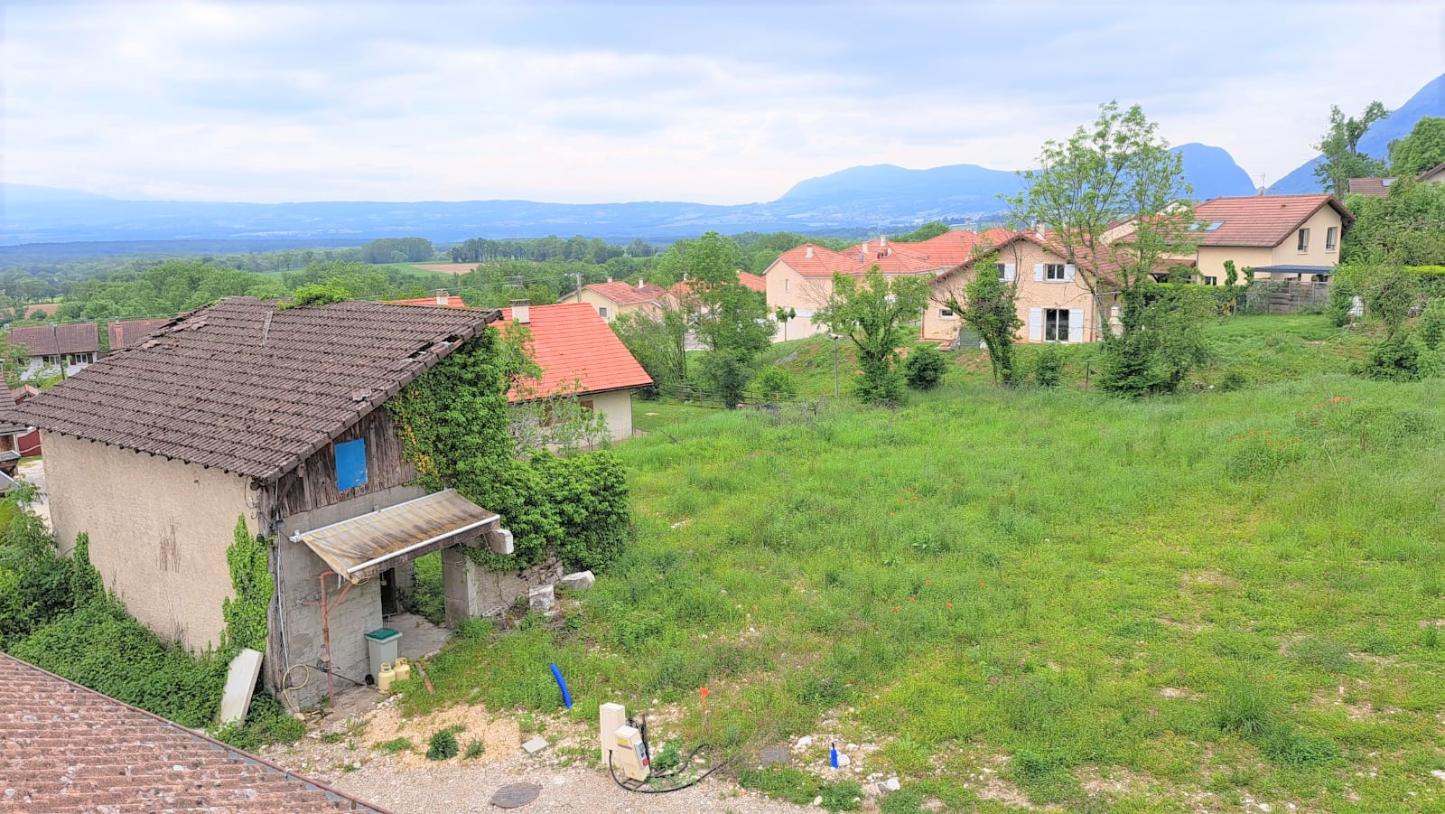 Terrain à vendre à Péron
