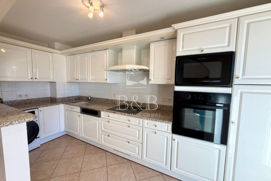 Appartement à vendre à Saint-raphaël