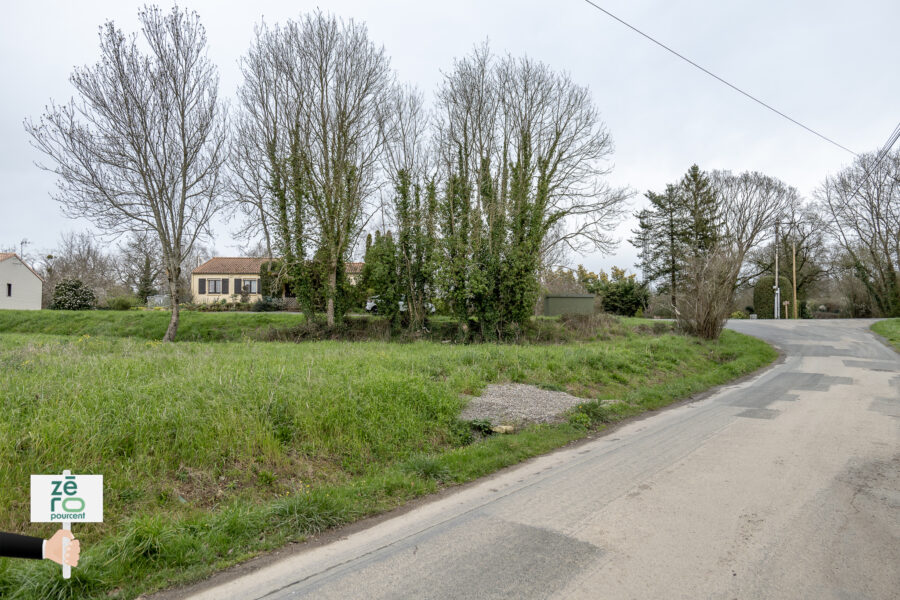 Terrain à vendre à Le champ-saint-père