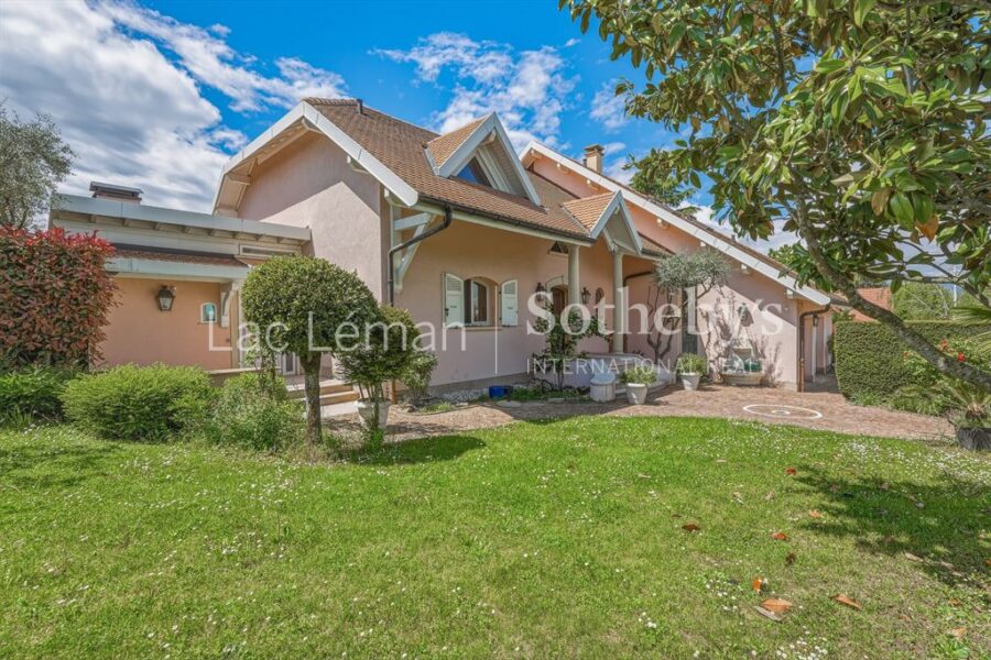 Maison à vendre à Nernier — Vue montagne — photo 6