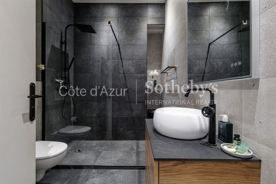 Appartement à vendre à Nice — Vue sur la ville — photo 11