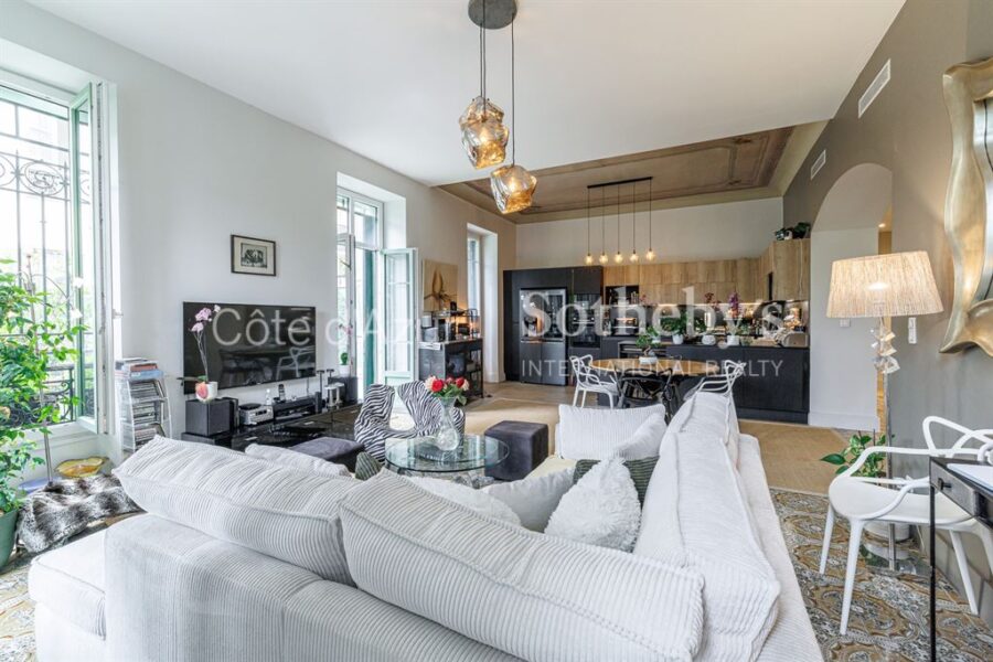 Appartement à vendre à Nice — Vue sur la ville — photo 6