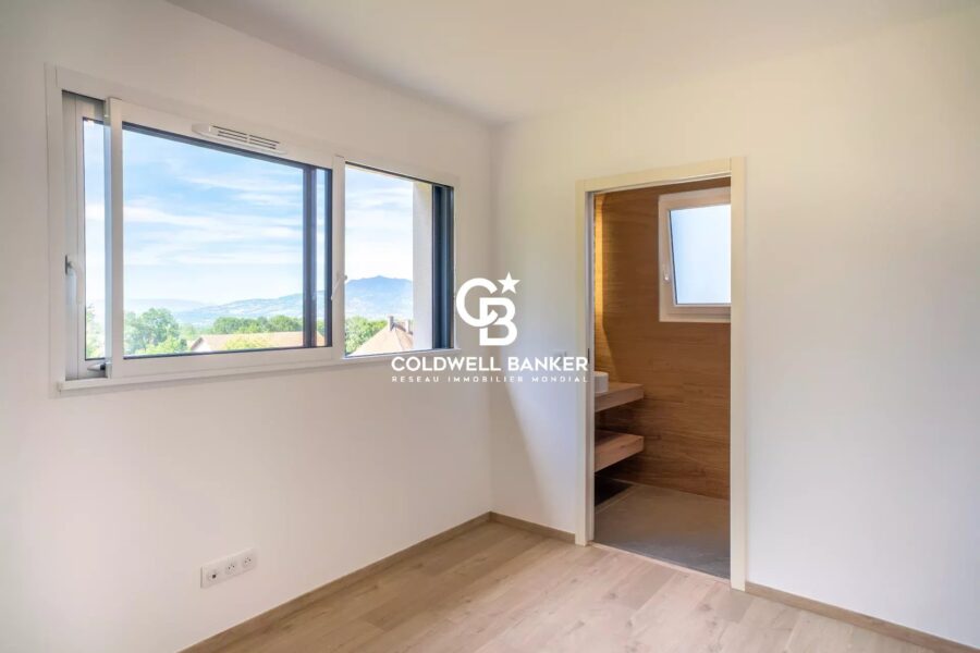 Maison à vendre à Etaux — Vue montagne — photo 6