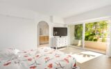 Maison à vendre à Antibes — Vue mer — photo 10