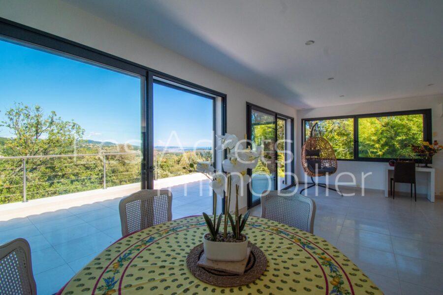 Maison à vendre à Les adrets-de-l&rsquo;estérel — Vue mer — photo 8