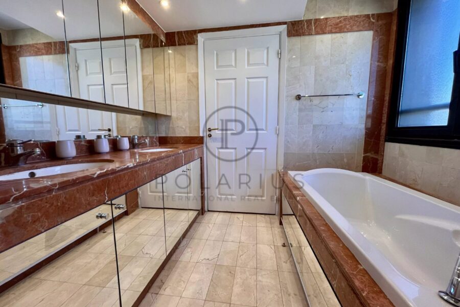 Appartement à vendre à Saint-laurent-du-var — Vue mer — photo 24