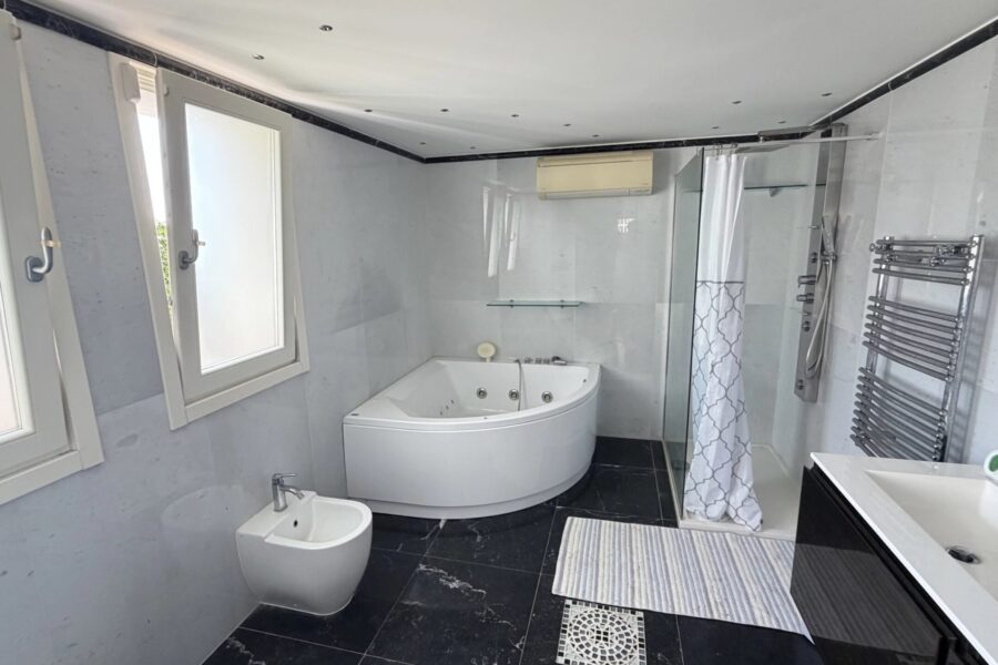 Maison à vendre à La turbie