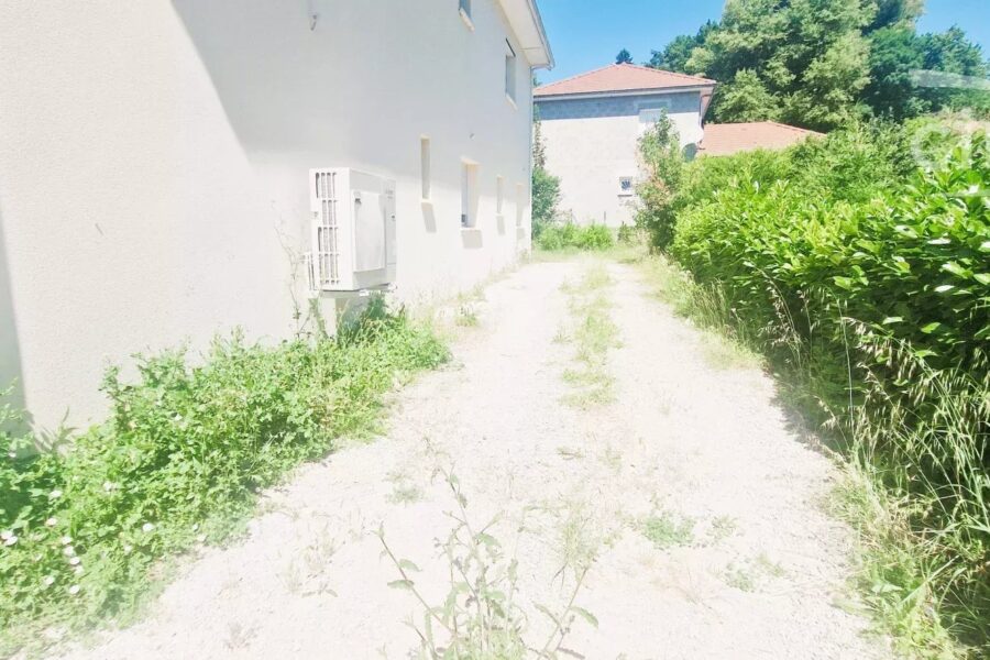 Appartement à vendre à La chapelle-de-la-tour — Vue nature — photo 14