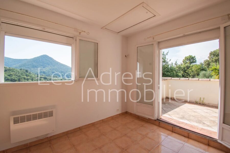 Maison à vendre à Les adrets-de-l&rsquo;estérel — Vue montagne — photo 21