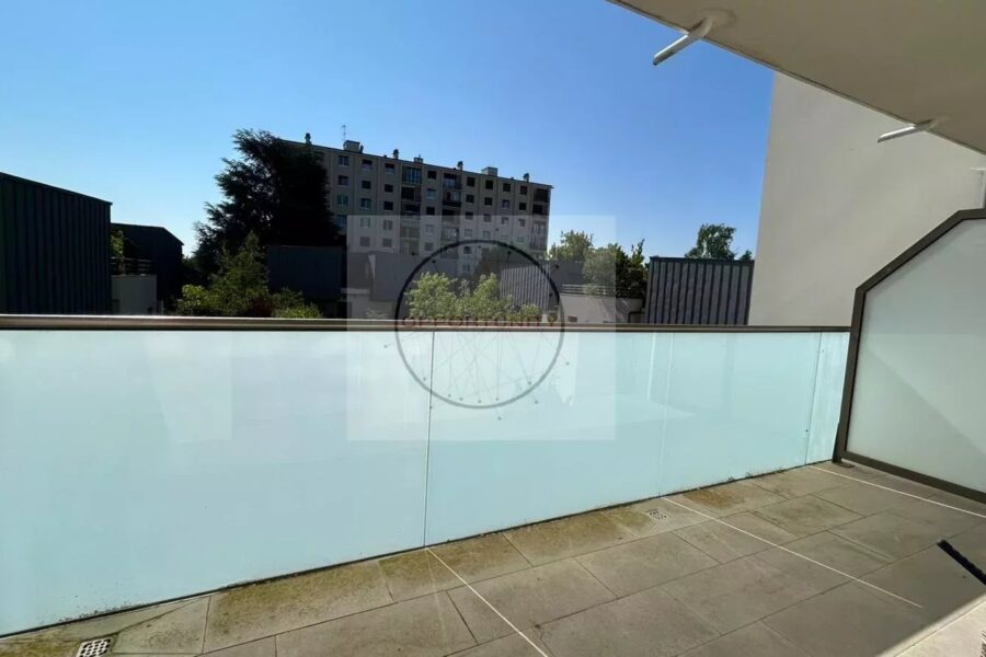 Appartement à vendre à Fontainebleau — Vue parc — photo 2