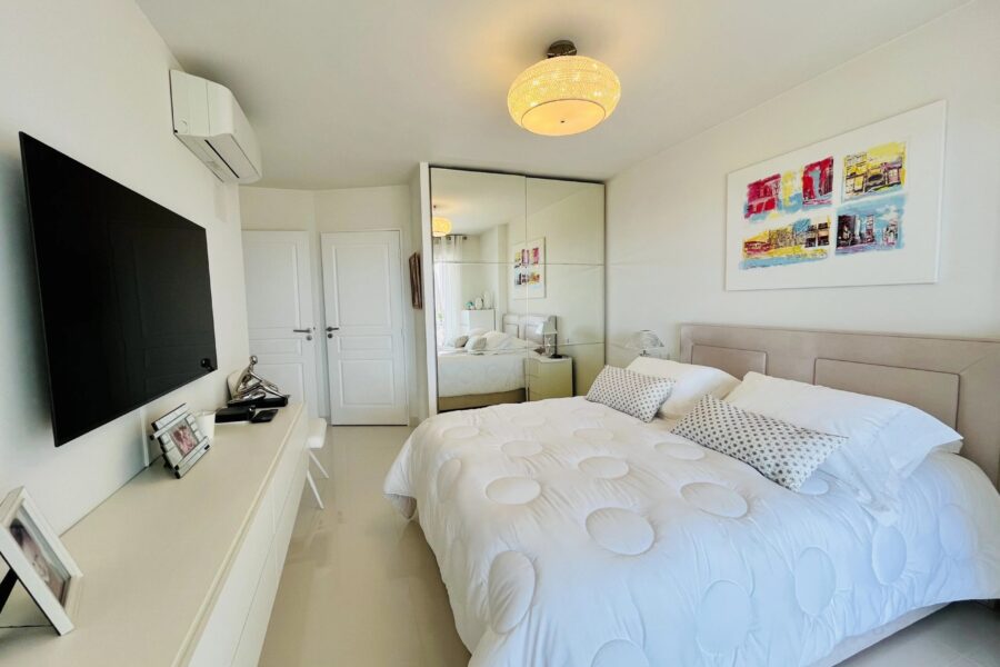 Appartement à vendre à Antibes — Vue mer — photo 9