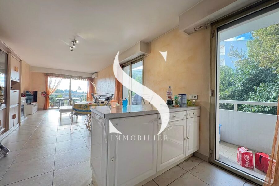 Appartement à vendre à Antibes — Vue nature — photo 6