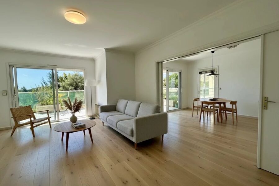 Appartement à vendre à Antibes — Vue mer — photo 2
