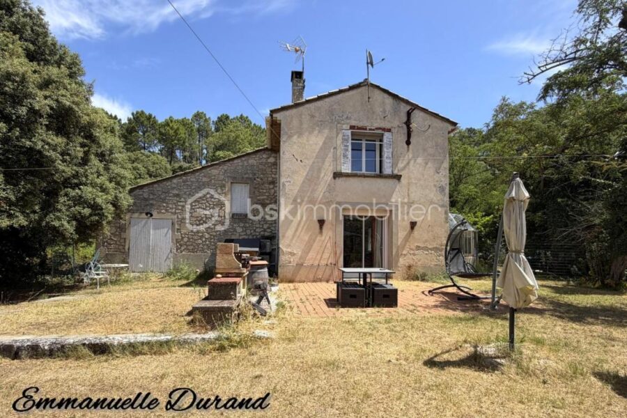 Maison à vendre à Saint paul trois chateaux