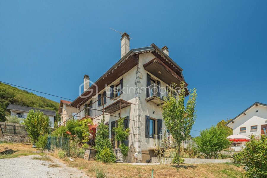 Maison à vendre à Aix les bains — Vue montagne — photo 2