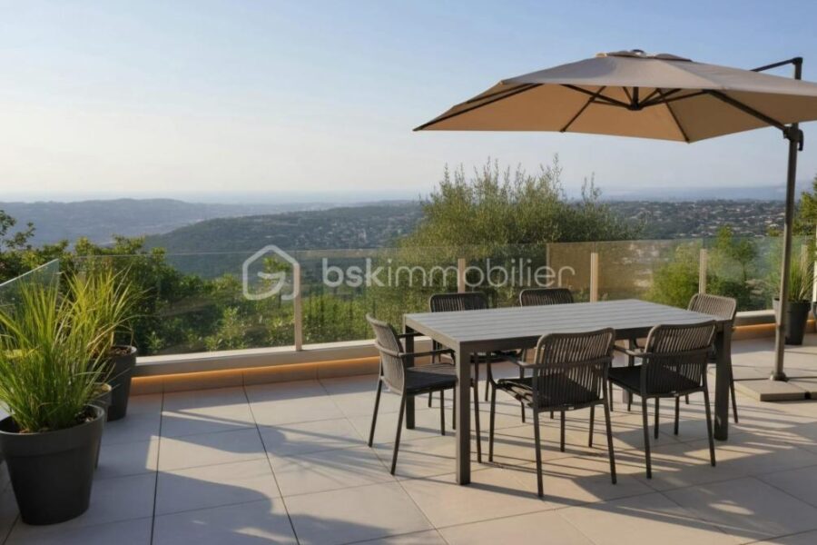 Maison à vendre à Saint jeannet — Vue mer — photo 2
