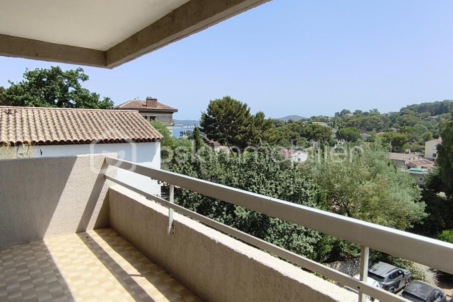 Appartement à vendre à La seyne sur mer — Vue mer — photo 1