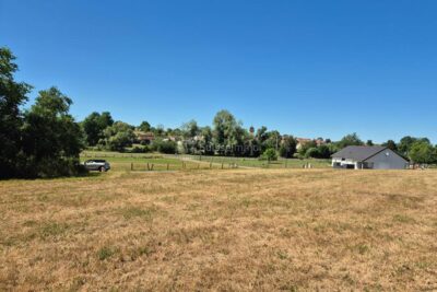 Terrain à vendre à Anchenoncourt et chazel