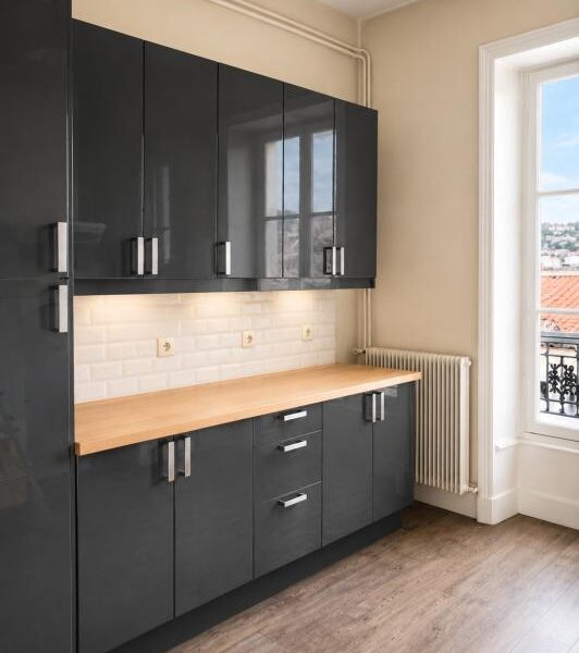 Appartement à vendre à Le puy en velay — Vue sur la ville — photo 2