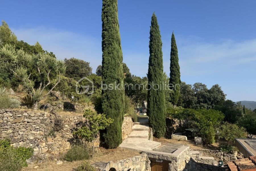 Maison à vendre à La roquebrussanne — Vue nature — photo 2