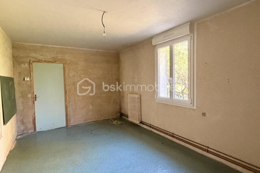 Maison à vendre à Ruille le gravelais