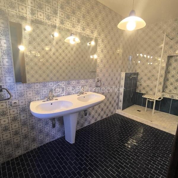 Maison à vendre à Voiron — Vue montagne — photo 10