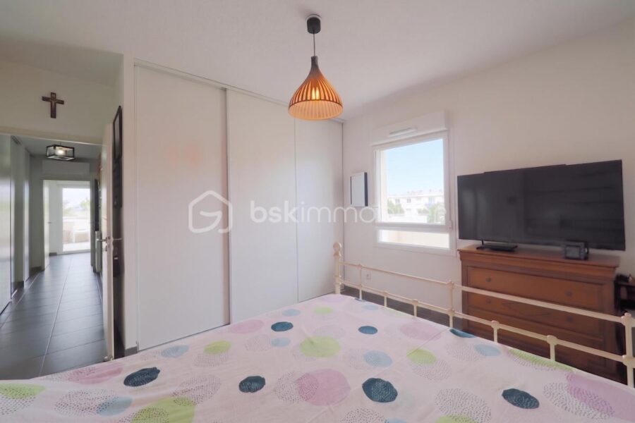 Appartement à vendre à Nimes — Vue sur la ville — photo 10