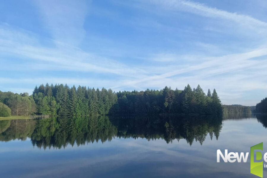 Maison à vendre à Marcillac la croisille — Vue lac — photo 10