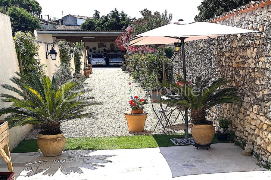 Maison à vendre à La calmette — Vue sur la ville — photo 10