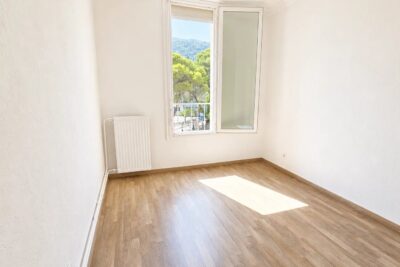 Appartement à vendre à Carros