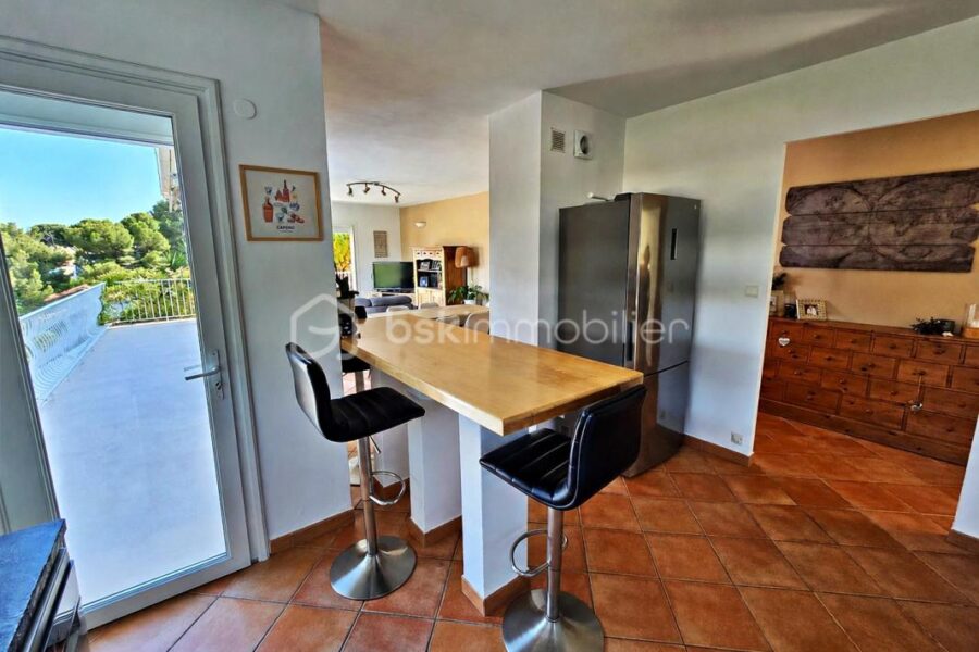 Maison à vendre à Carry le rouet — Vue mer — photo 11