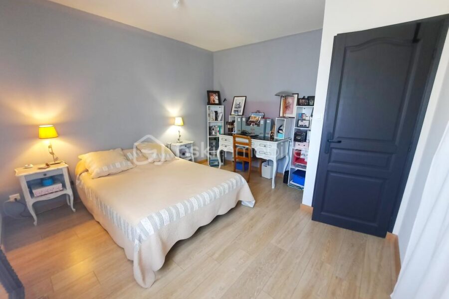 Appartement à vendre à Bagnols en foret — Vue montagne — photo 11