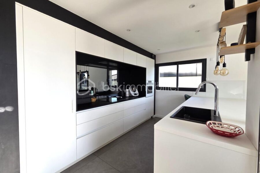 Maison à vendre à Moirans — Vue montagne — photo 11
