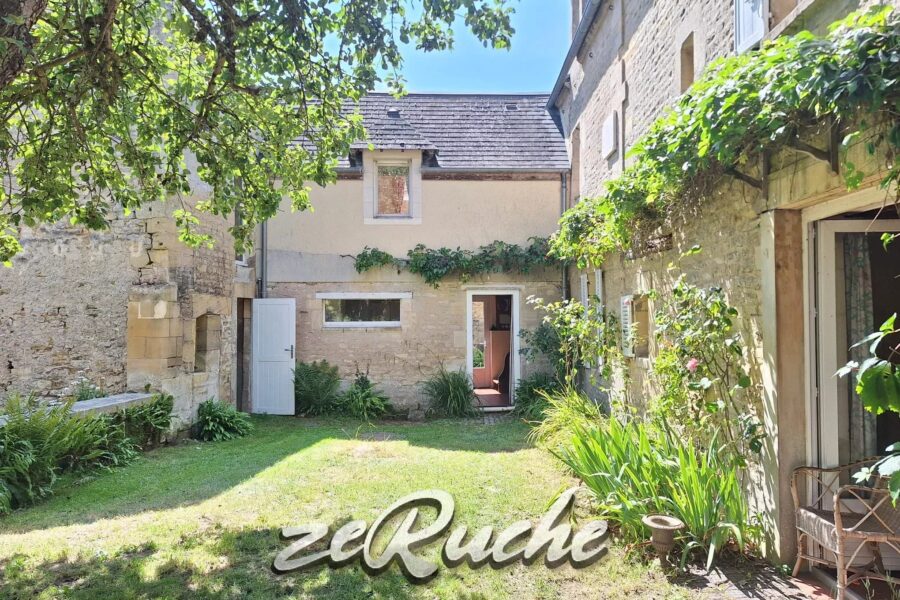Maison à vendre à Ponts sur seulles — Vue parc — photo 3
