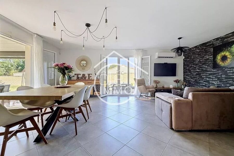 Maison à vendre à Lamothe-montravel — Vue parc — photo 3
