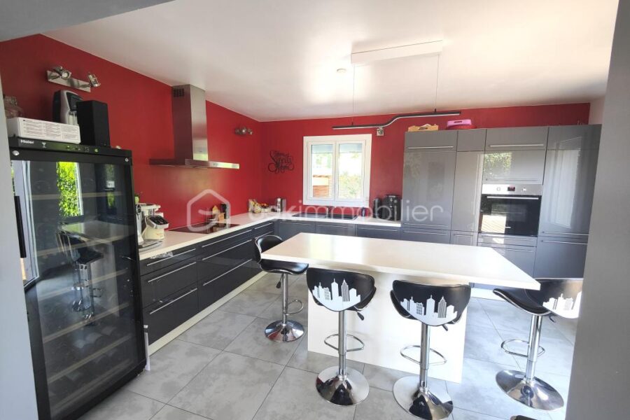 Maison à vendre à Charvonnex