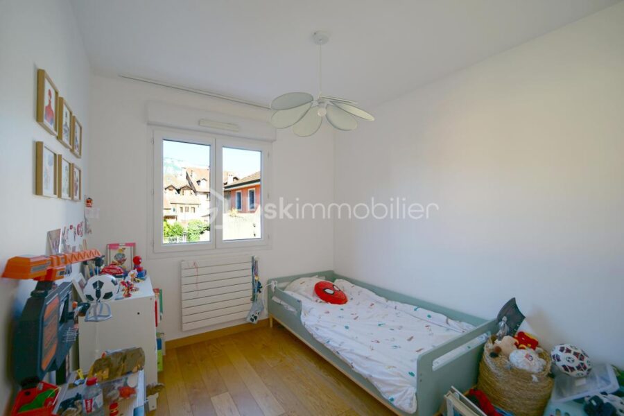 Appartement à vendre à Annecy — Vue montagne — photo 13