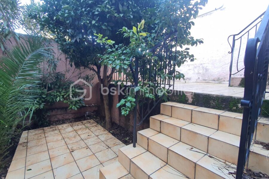 Maison à vendre à Tautavel — Vue montagne — photo 12