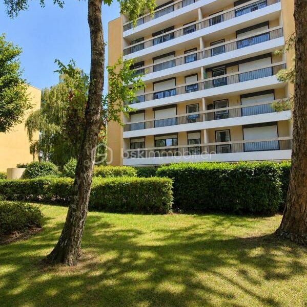 Appartement à vendre à Elancourt
