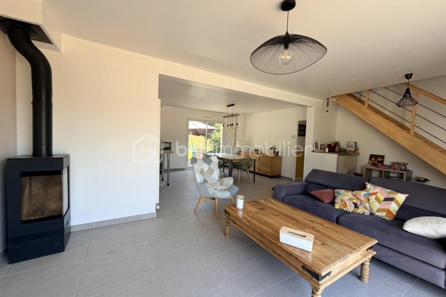 Maison à vendre à Beaumont la ronce