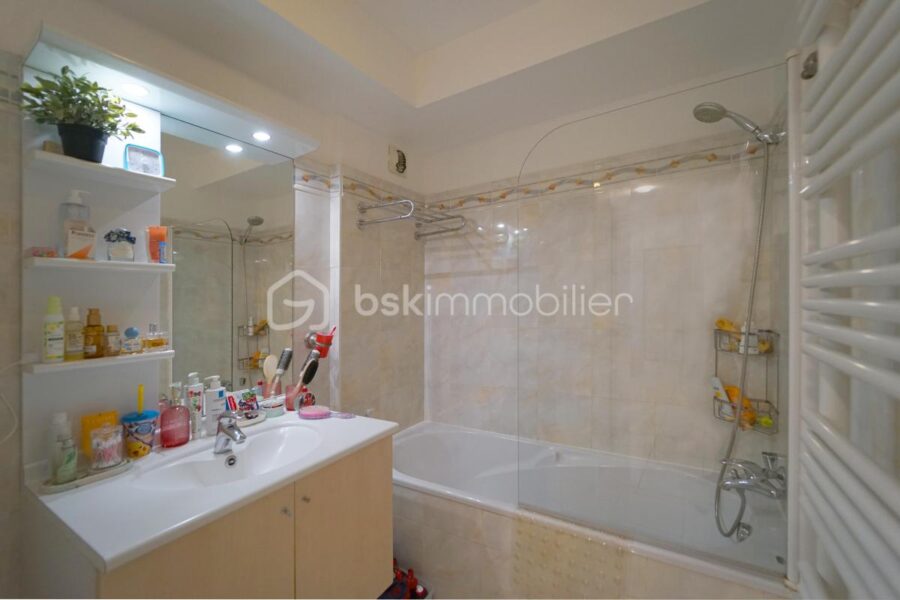 Appartement à vendre à Annecy — Vue montagne — photo 14