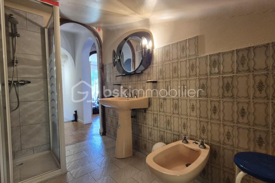 Maison à vendre à Le boulou — Vue fleuve — photo 13