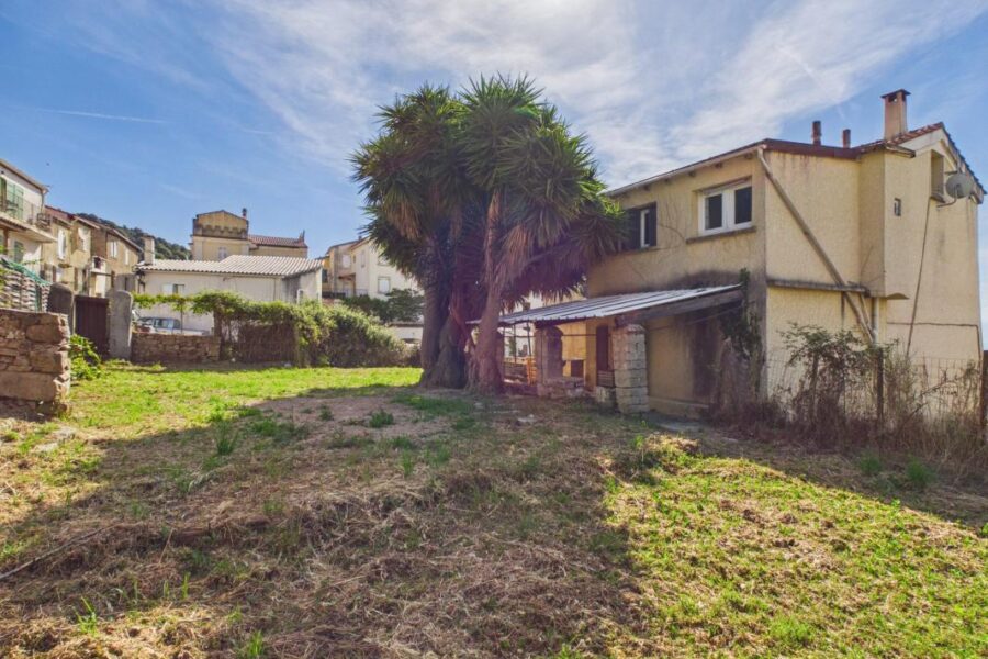 Maison à vendre à Alata