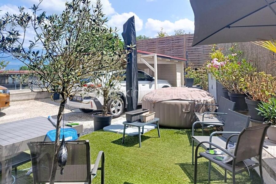 Maison à vendre à Beaucroissant