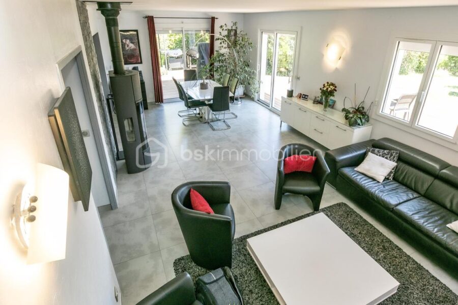 Maison à vendre à Charvonnex — Vue montagne — photo 16