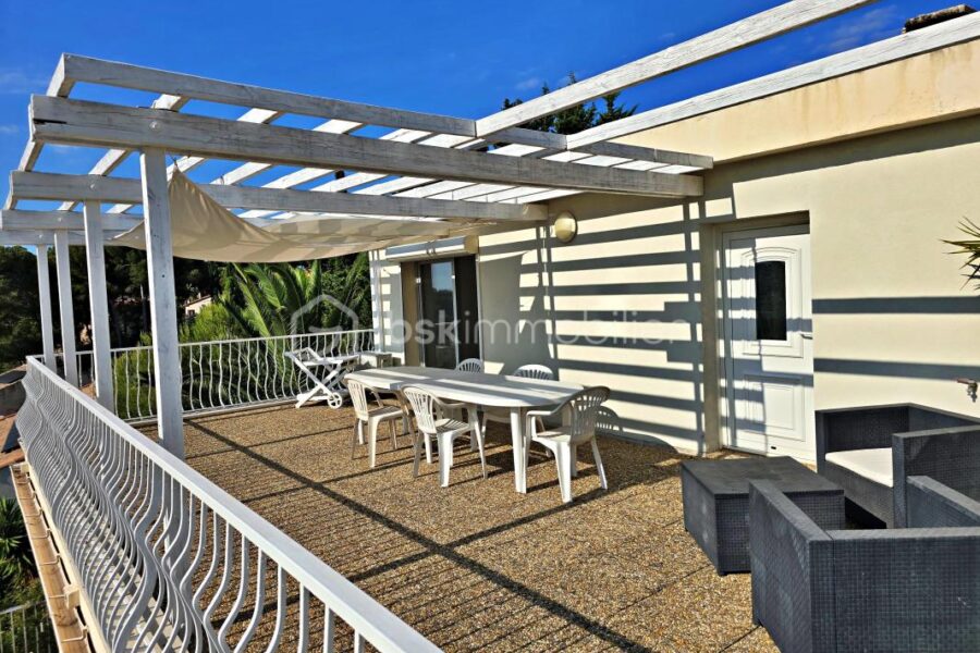 Maison à vendre à Carry le rouet — Vue mer — photo 16