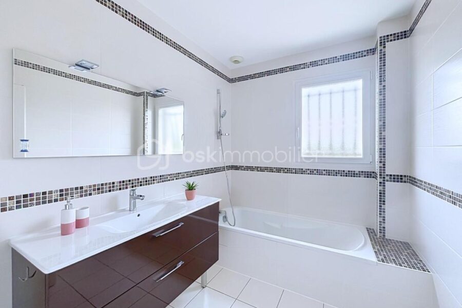 Maison à vendre à Saint ismier — Vue montagne — photo 17